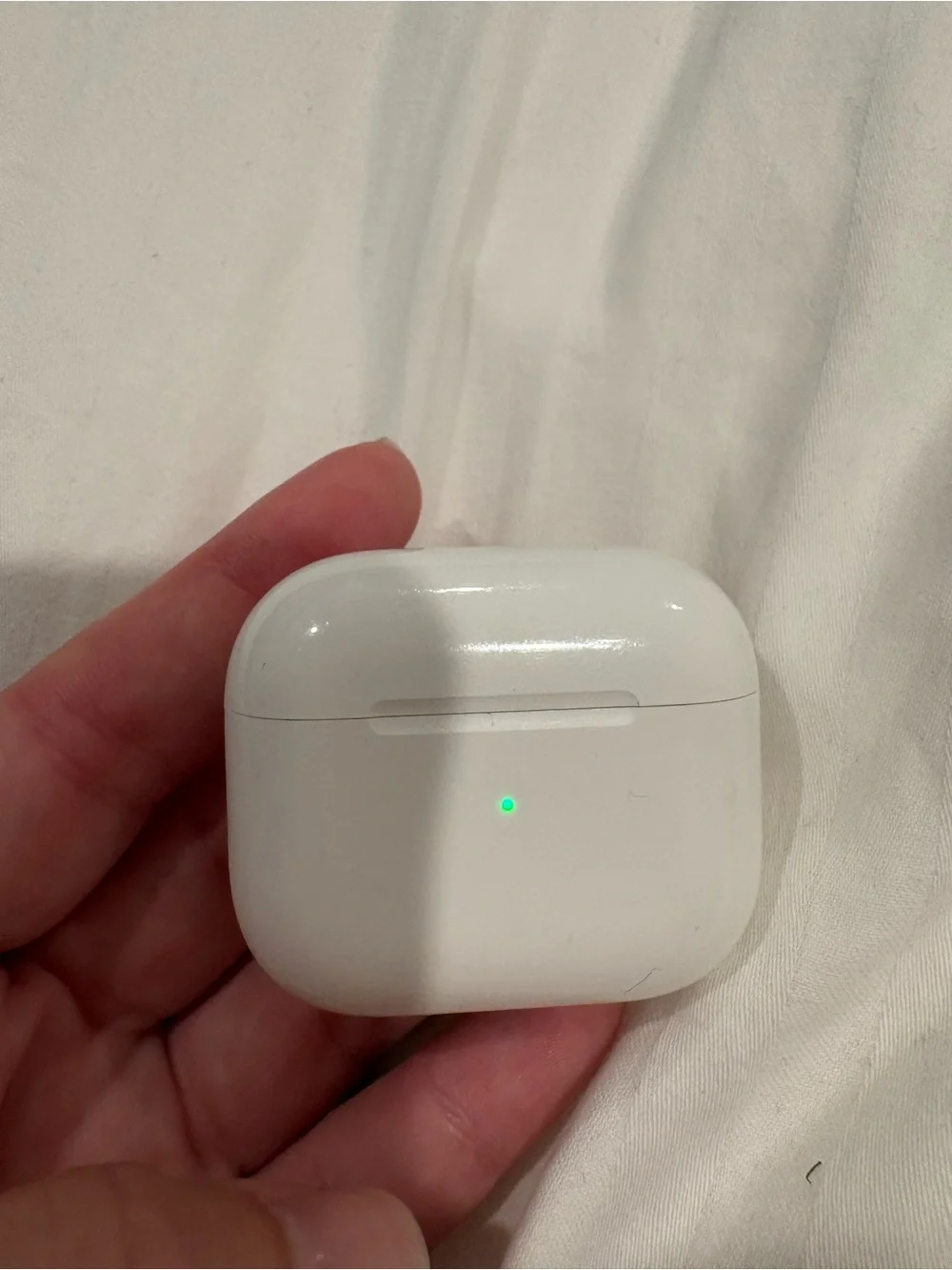 Apple genuine wireless